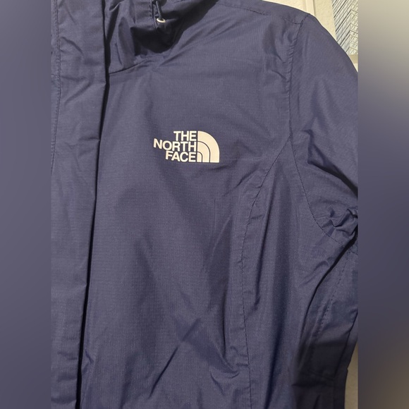 The North Face Women's wind breaker /Rain Jacket Navy Blue small P - Picture 3 of 7